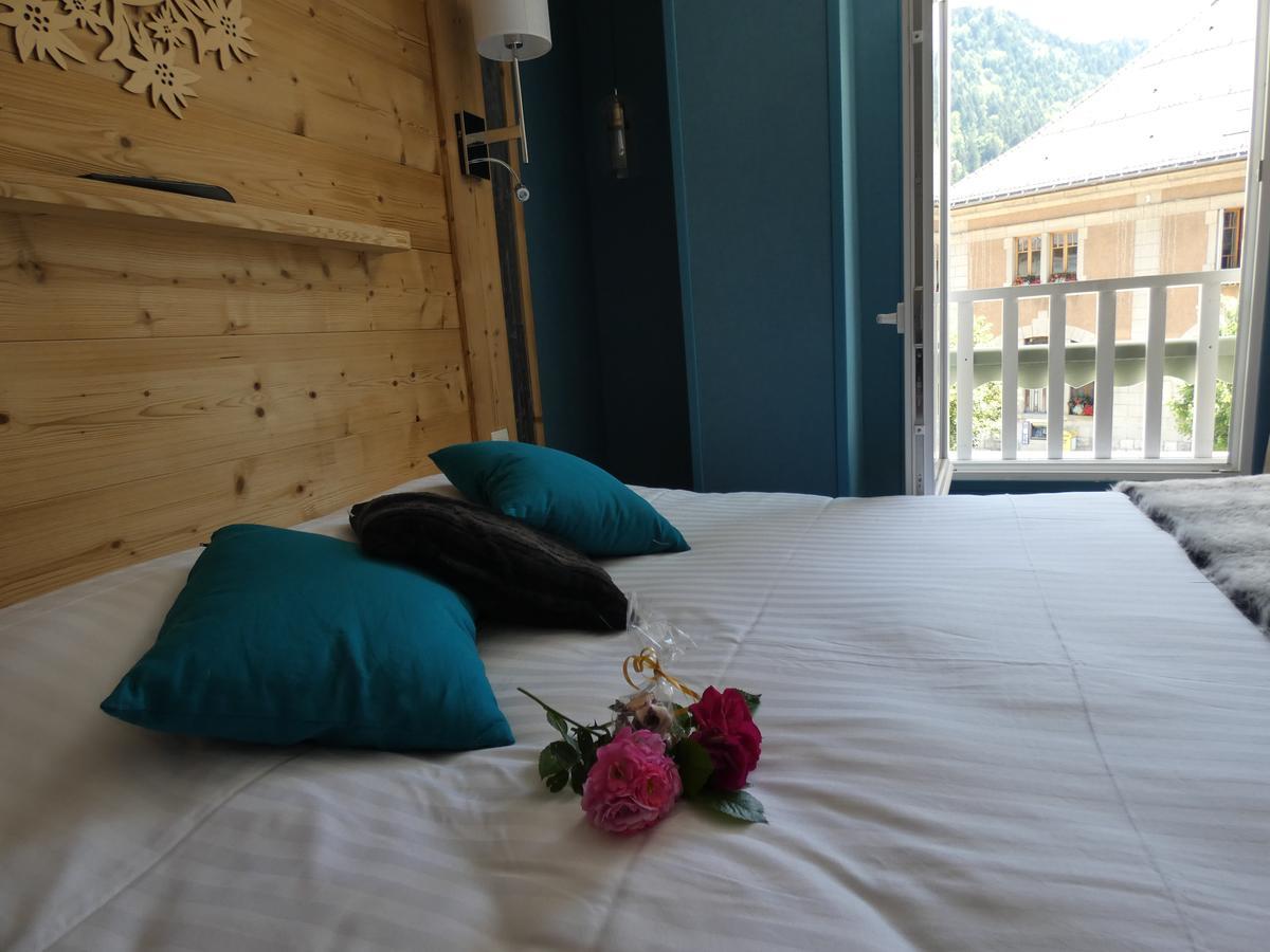 Hotel Du Midi Тон Экстерьер фото